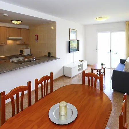 Juncos Iii Apartment