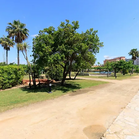 Juncos Iii Apartment La Pineda
